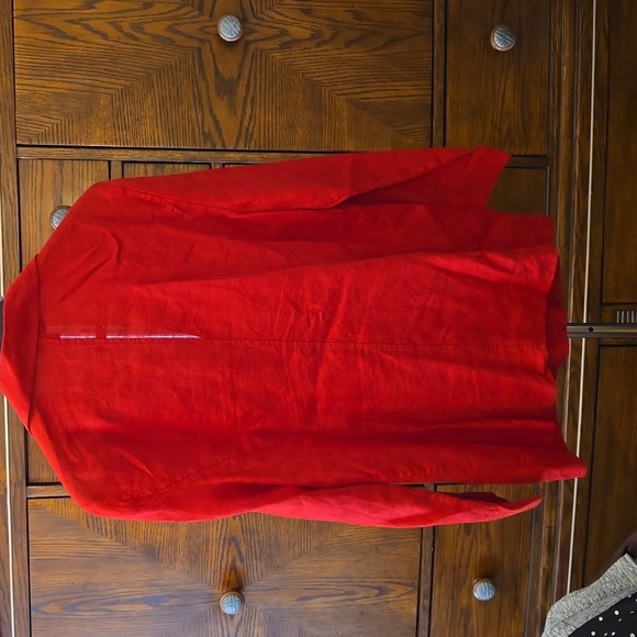 NWOT Talbots red linen button shirt. Women's Sz 14 - Picture 3 of 9